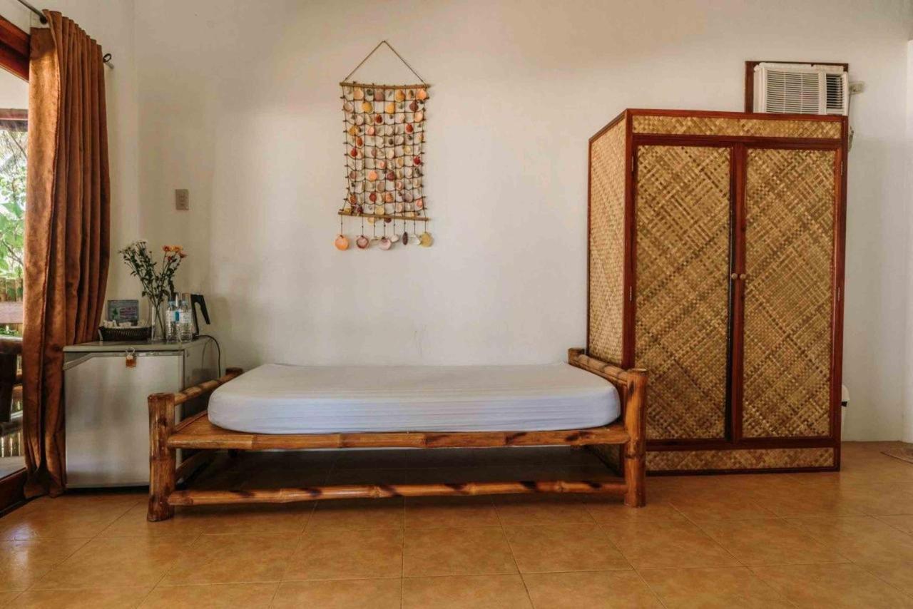Romantic Beach Villas General Luna  Εξωτερικό φωτογραφία